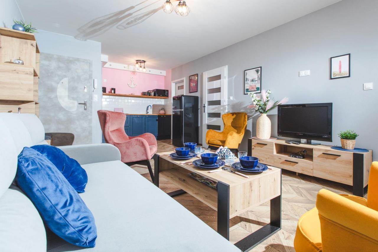 פוביירובו Nowy Apartament A3-Pba- Kryty Basen - Dwie Sypialnie - Salon -Aneks -Duzy Taras מראה חיצוני תמונה
