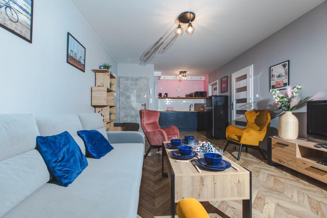 פוביירובו Nowy Apartament A3-Pba- Kryty Basen - Dwie Sypialnie - Salon -Aneks -Duzy Taras מראה חיצוני תמונה